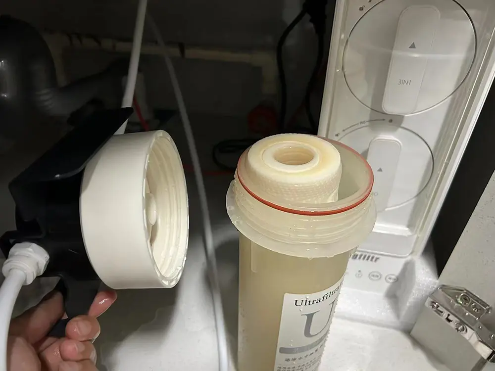 The Vereaqua cartridge fits perfectly in the KINGFILTR