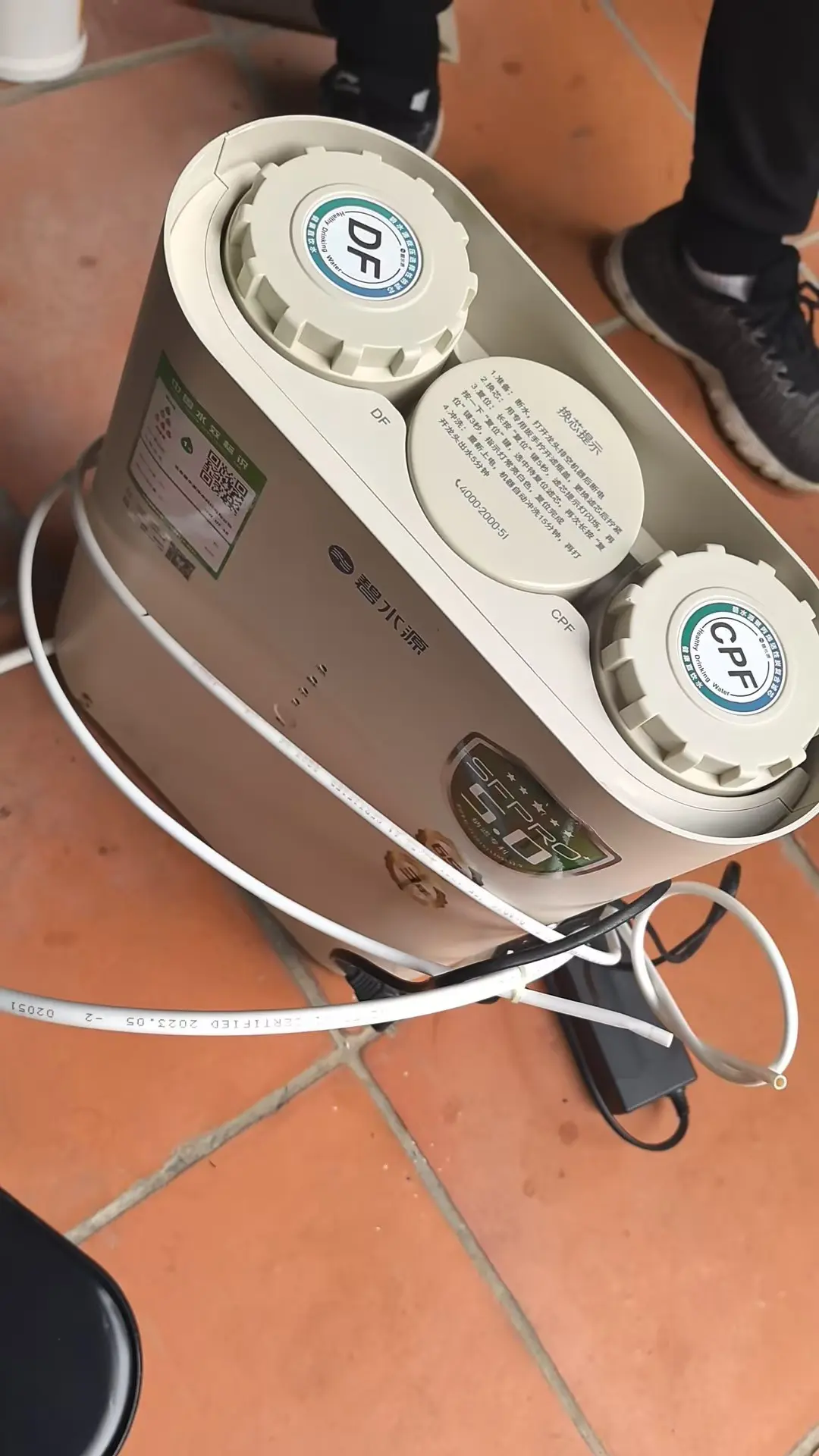 The Vereaqua cartridge fits perfectly in the ORIGINWATER water pufifier OW-DF-48