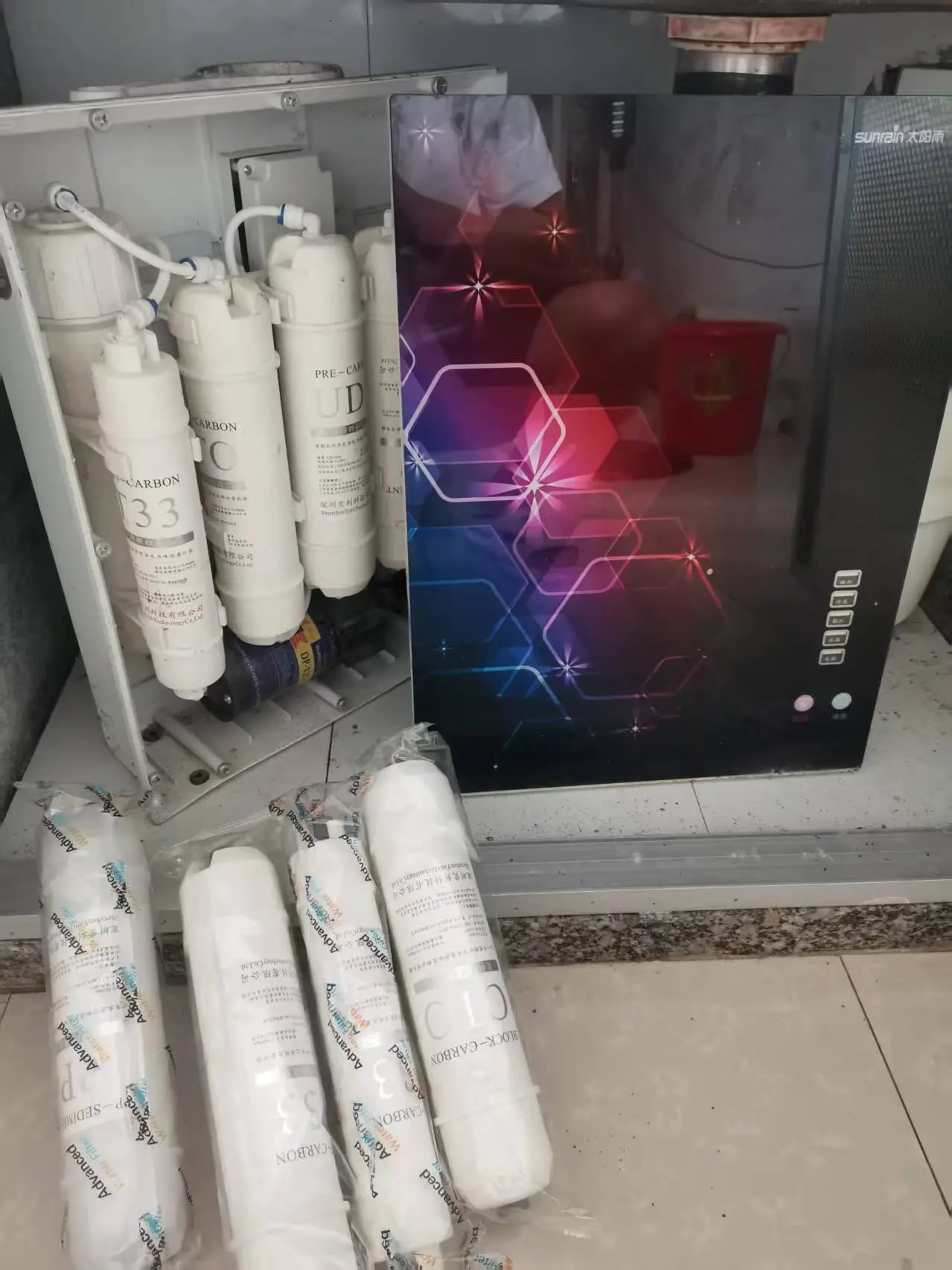 The Vereaqua cartridge fits perfectly in the SUNRAIN TR50-Q01